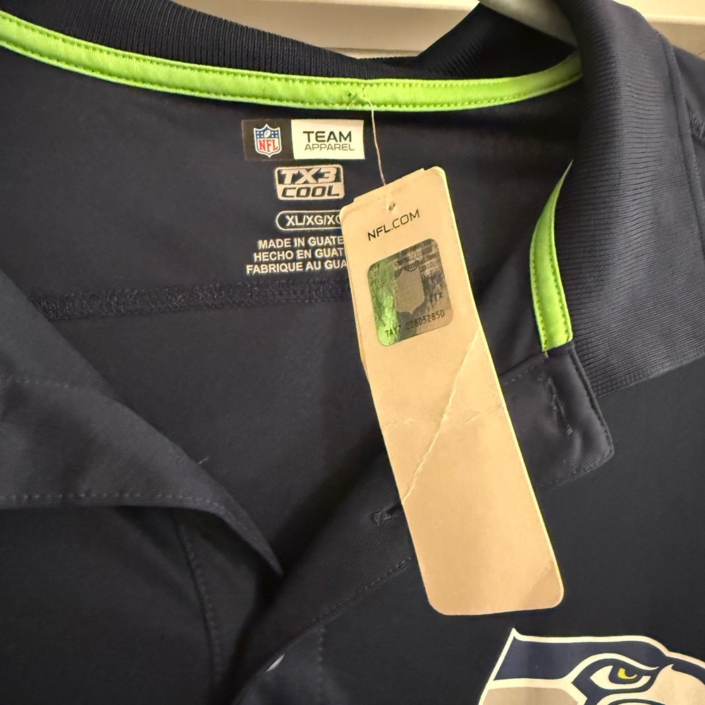 Seattle Seahawks Navy Polo Shirt size XL and Green long sleeve Rugged - Picture 3 of 11